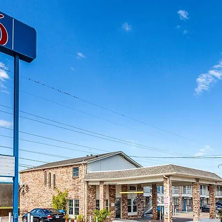 Motel 6 Fort Worth - Northside